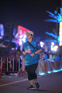 BIB: 4888, 46073
                            <button type="button" onclick="openModal(20799451)" class="btn btn-primary btn-sm float-right btn-popup" data-toggle="modal" data-target=".modal-high-quality">
                        <i class="fas fa-shopping-cart"></i> Add to Cart
                    </button>
                                            <button type="button" onclick="isThisMe(20799451, true)" class="btn btn-success btn-sm float-right btn-popup btn-isme hidden" data-toggle="tooltip" data-placement="bottom" title="นี่คือรูปของคุณใช่ไหม คลิกที่นี่เพื่อเอาเข้าอัลบั้ม">
                        <i class="fas fa-plus"></i> Add to album
                    </button>
                    <button type="button" onclick="isThisMe(20799451, false)" class="btn btn-warning btn-sm float-right btn-popup btn-isnotme hidden">
                        <i class="fas fa-ban"></i> Remove from album
                    </button>